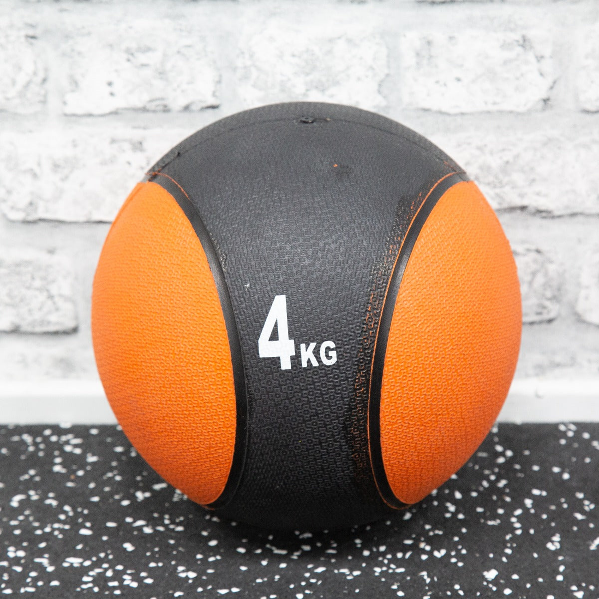 Refurbished Medicine Balls 1KG - 10KG