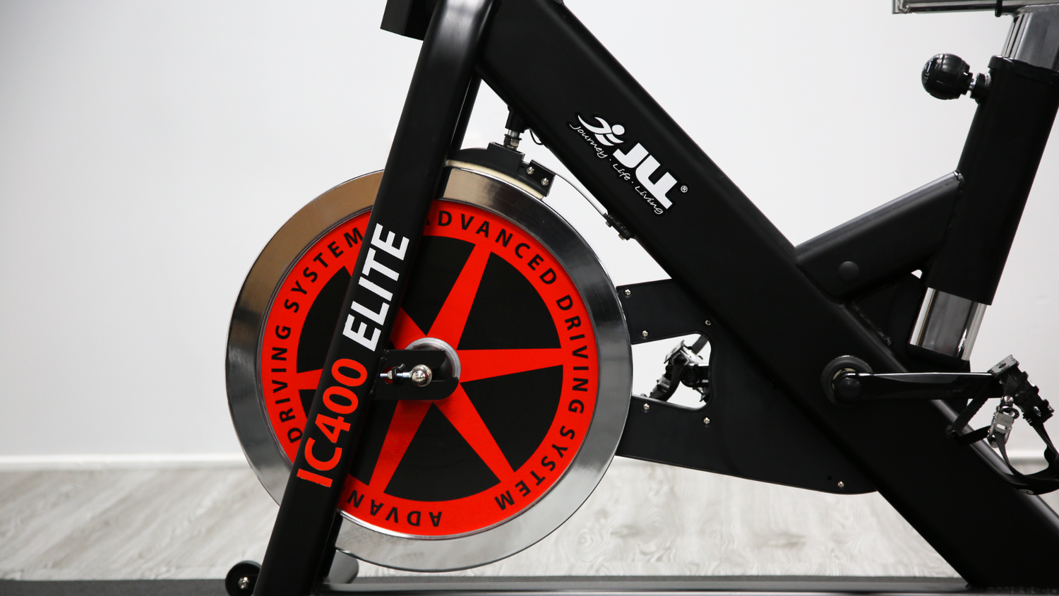 Does Flywheel Weight Matter on Indoor Cycles?