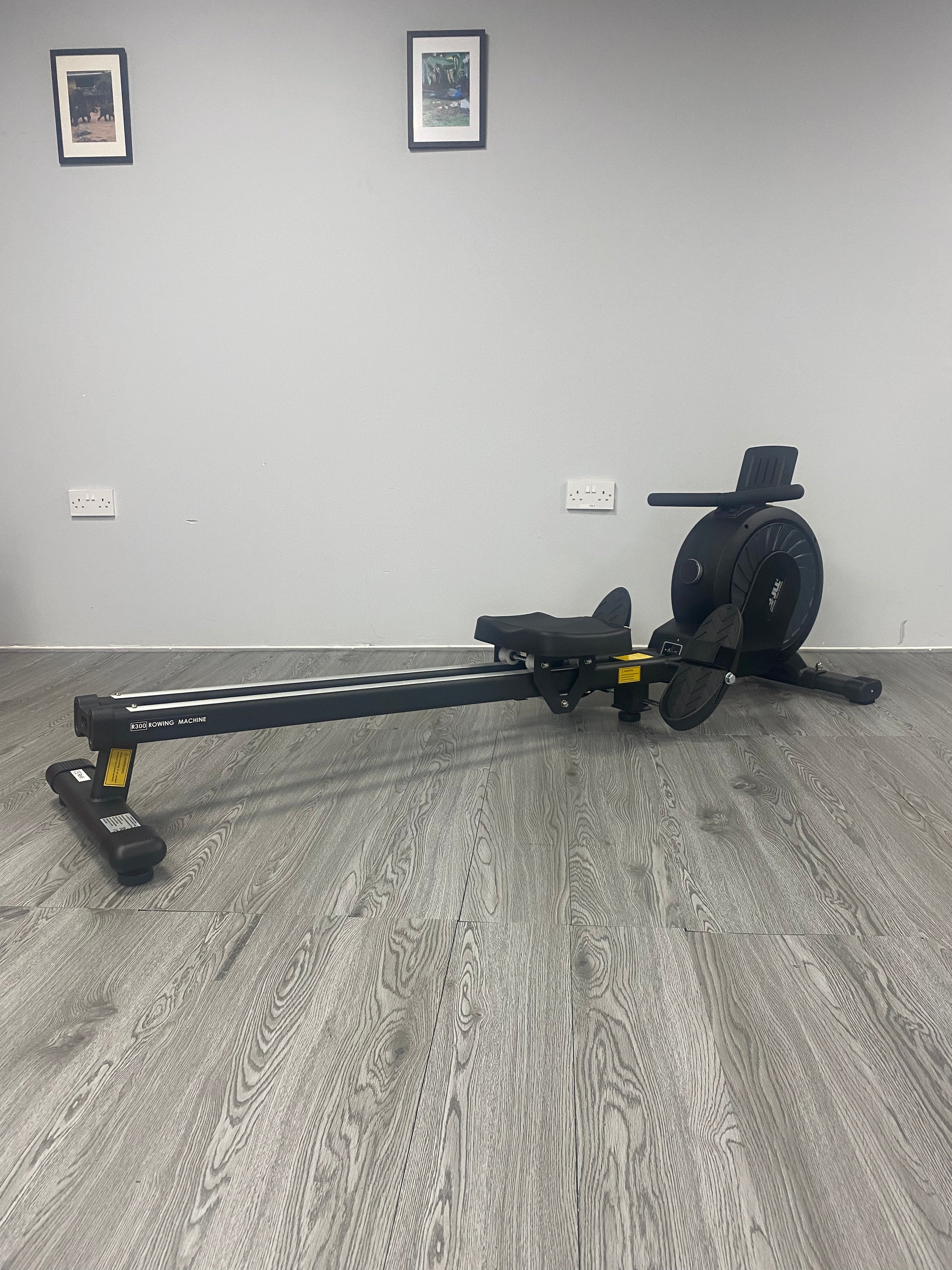 Refurbished R300 Rowing Machine