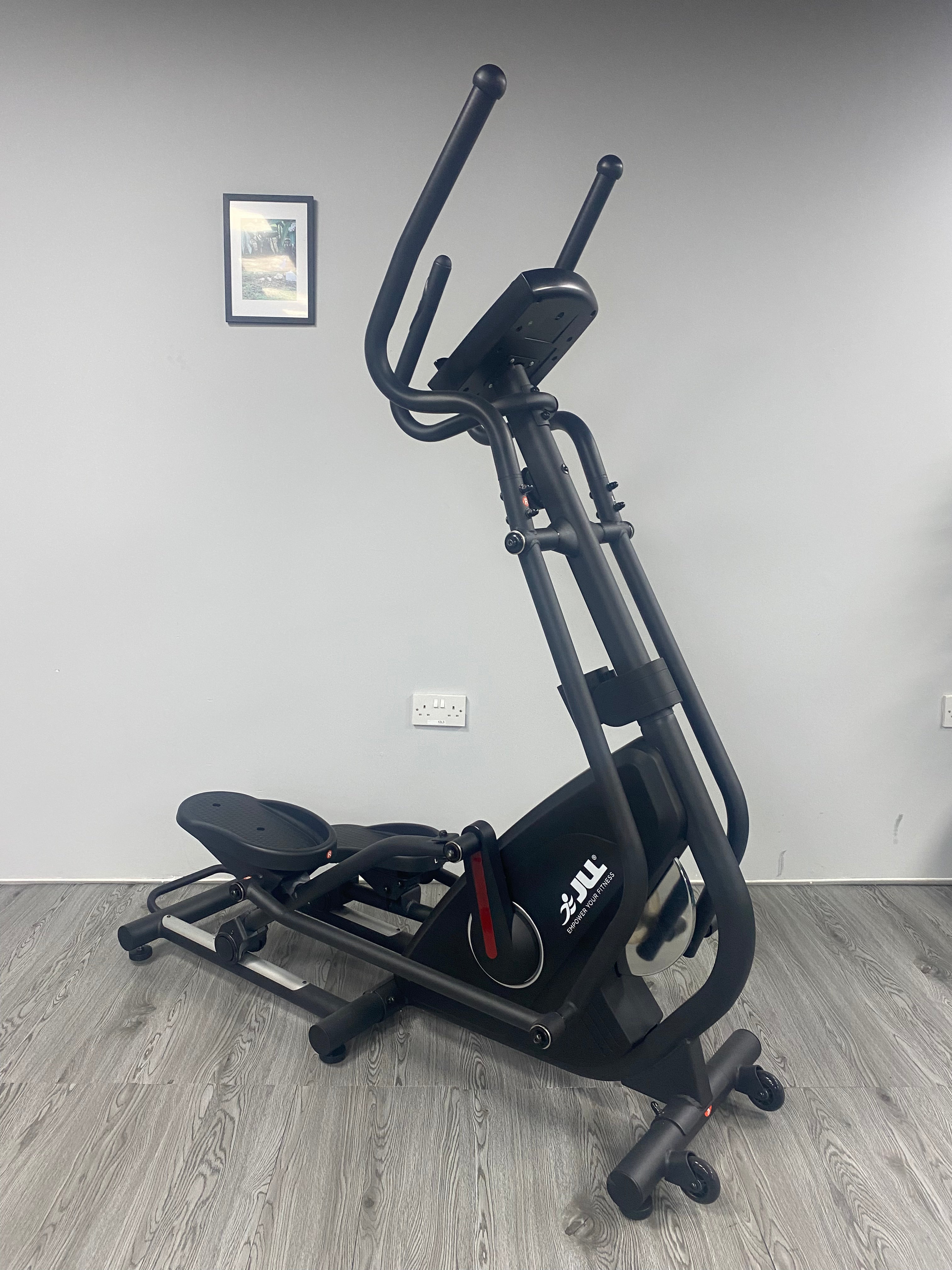 Refurbished CT500 Cross Trainer